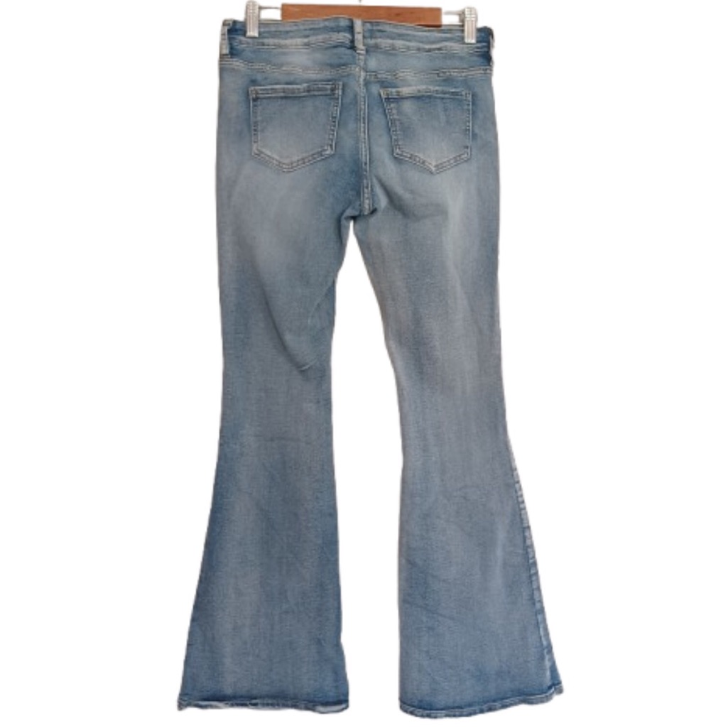 Rise Supply Co Light Wash Cotton Mid Rise Flared Denim Blue Jeans Pants Size 7 — image 2 of 7